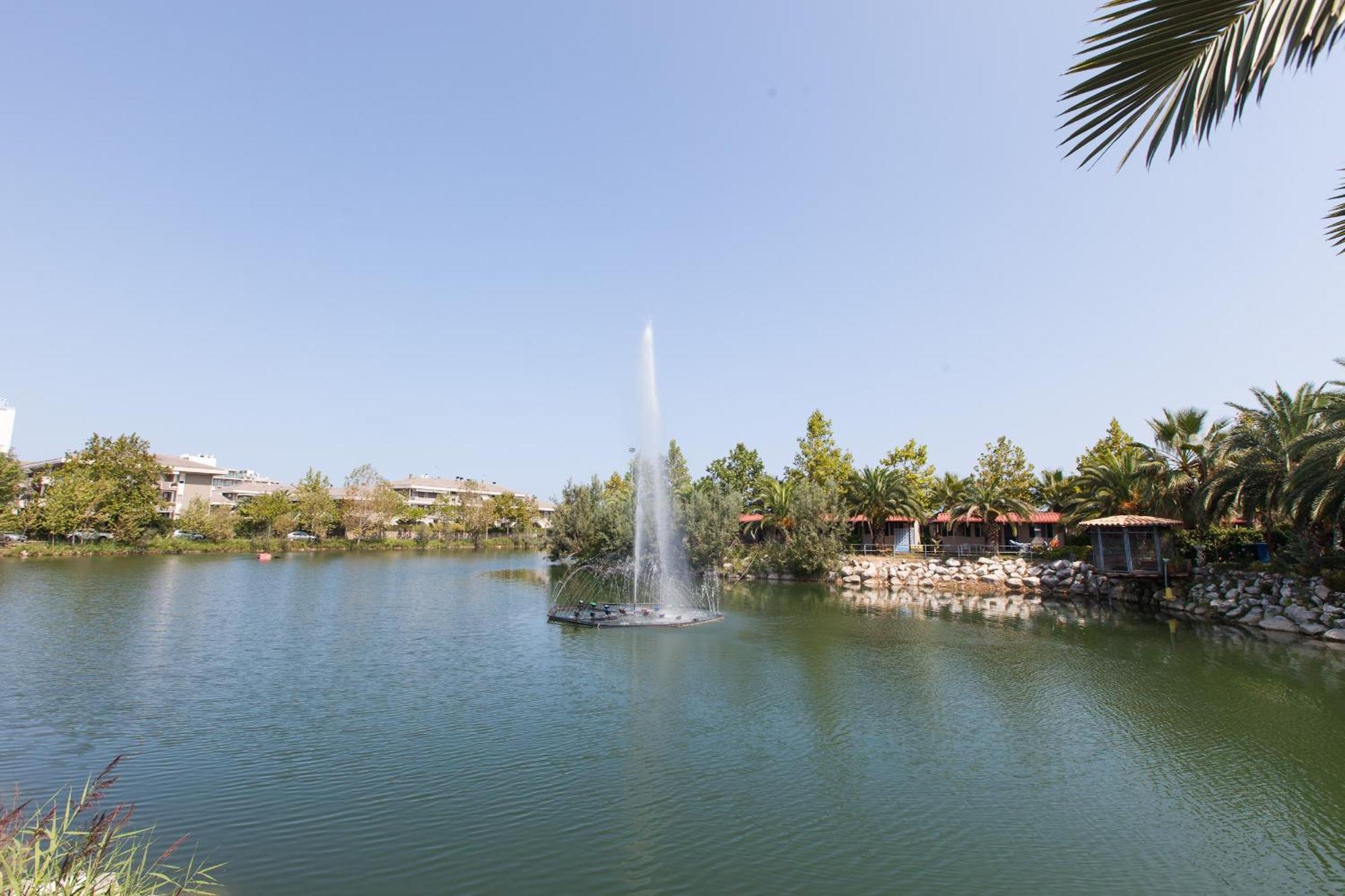 Village Lake Placid Silvi Marina Exterior photo